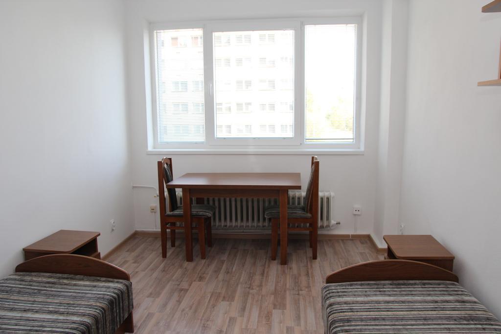 City Building Šaca Δωμάτιο φωτογραφία