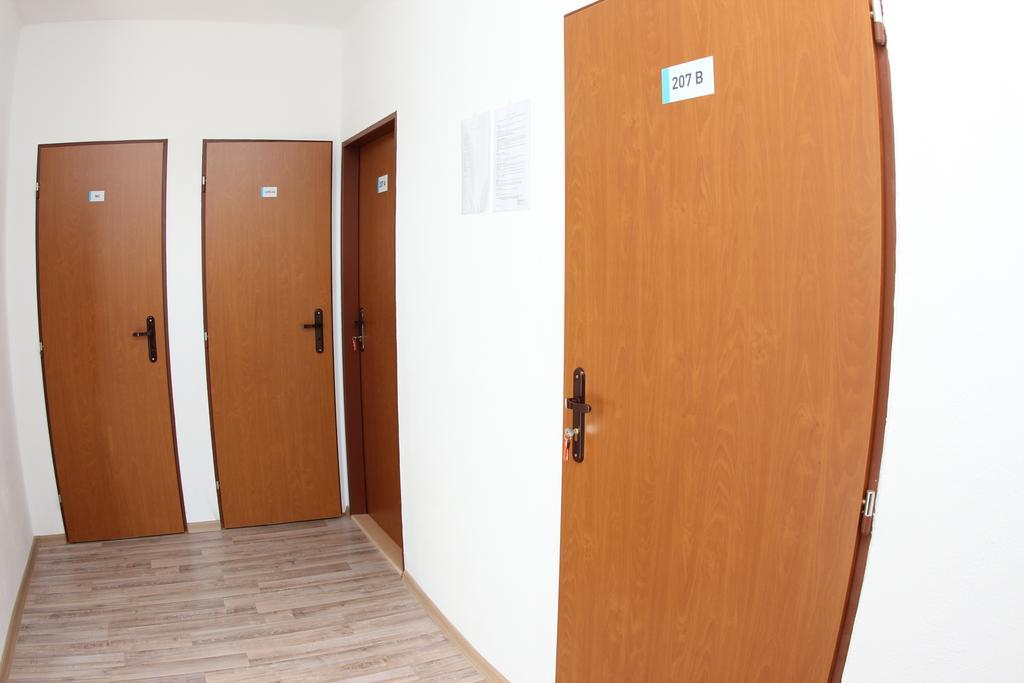 City Building Šaca Δωμάτιο φωτογραφία